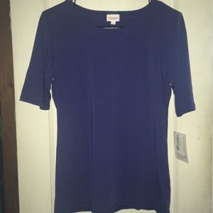 NWT LulaRoe M Gigi Top